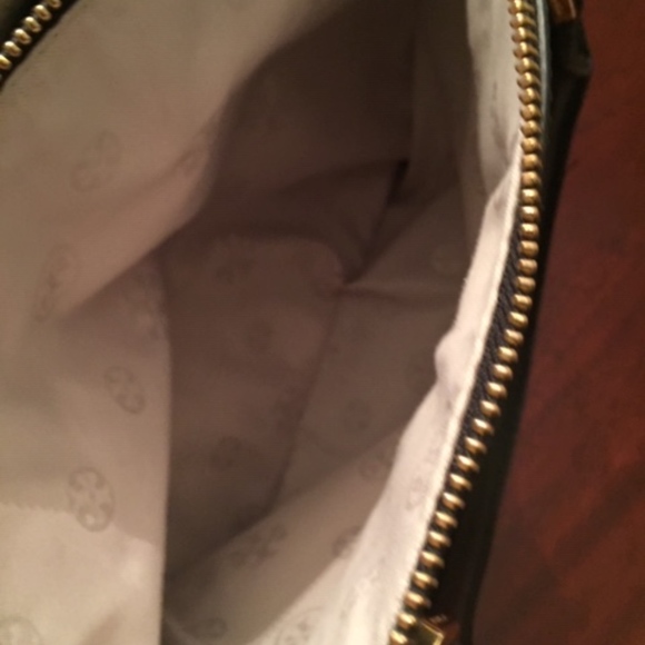 Tory Burch Black Saffiano leather tote - Picture 7 of 7